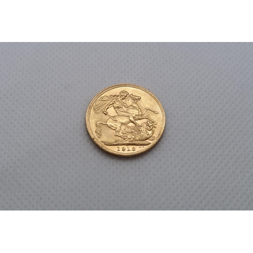 332 - A 1913 gold sovereign