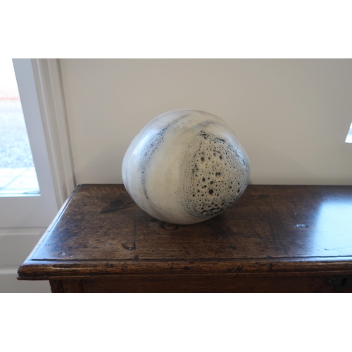 374 - A Sheila Rhodes Lucas ceramic orb/pebble, signed - Height 23cm