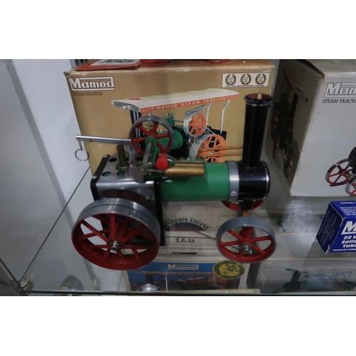 460 - Three Mamod steam engines with boxes and two boxes of tablets - in good condition