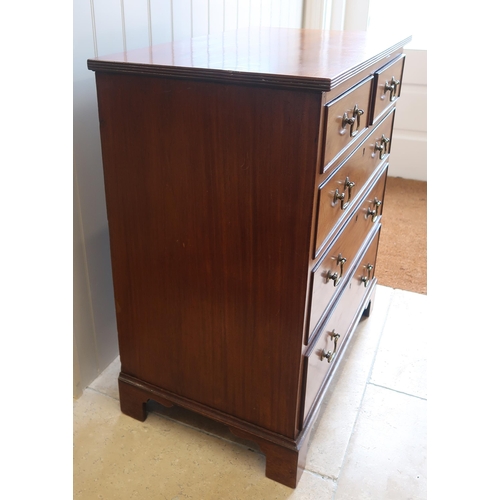 528 - A small two over three mahogany chest of drawers - 77cm x 67cm x 41cm