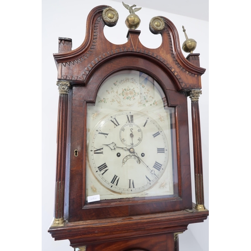 551 - A good quality 8 day longcase clock with an arched convex dial with seconds hand and a calendar - th... 