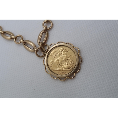 61 - A 9ct yellow gold (hallmarked) bracelet with two charms and a mounted 1895 half sovereign - total we... 