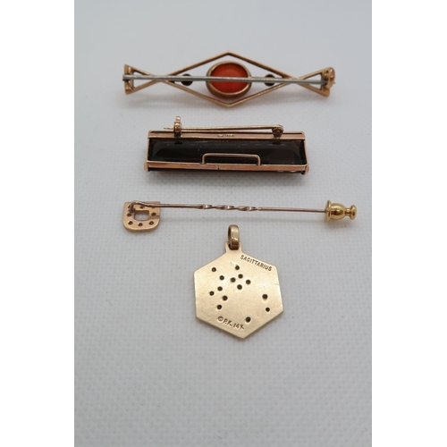 207 - A 14ct rose gold (hallmarked) Smokey quartz brooch, 4cm - a 9ct yellow gold (tested) carnelian brooc... 