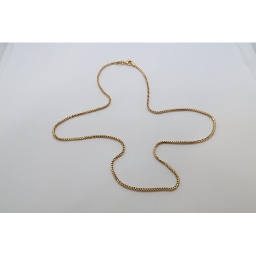 111 - An 18ct (hallmarked) yellow gold chain - 45cm - weight approx 8.4 grams