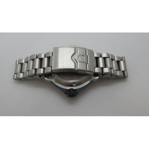 253 - A Tag Heuer Formula 1 quartz gents bracelet wristwatch with blue dial model WAC 1112 serial SF6825 w... 