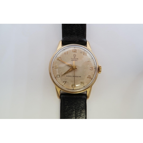 253A - A gents 9ct gold cased Tudor Royal manual wind wristwatch - case 30mm - working in the saleroom