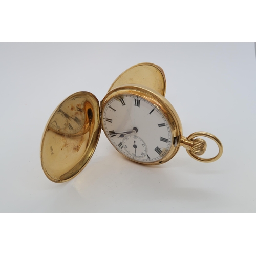 267 - An 18ct hallmarked yellow gold full hunter pocket watch double cased and engraved 1919, approx 4.5cm... 