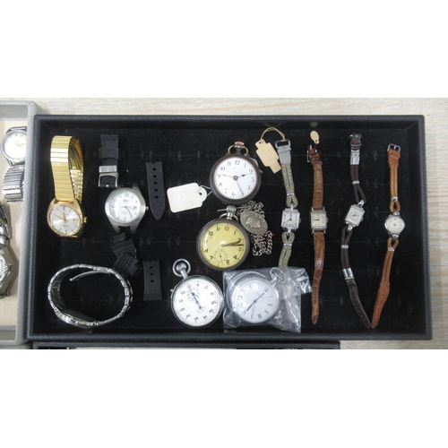 273 - A large quantity of mixed watches including Seiko, Gucci and Citizen