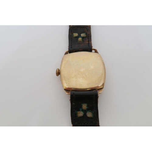 273A - A circa 1920's 9ct gold cased Waltham manual wind wristwatch - case 27mm - with seconds sub dial - w... 