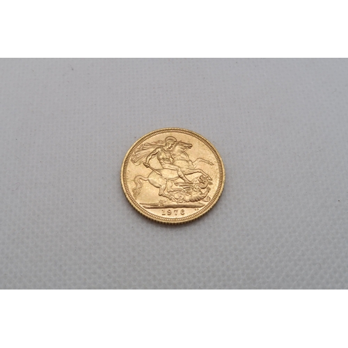 331 - A 1976 gold sovereign