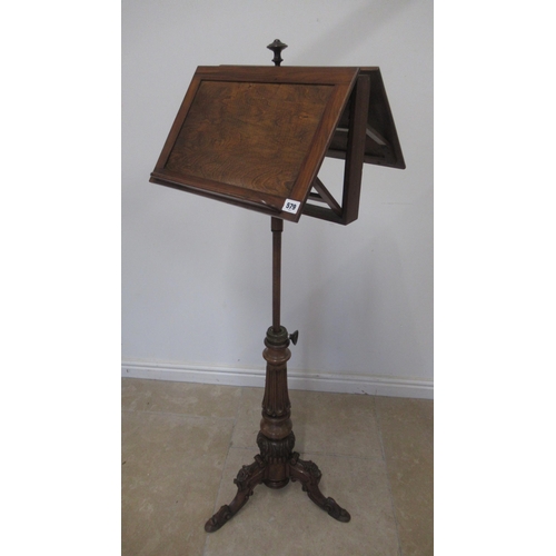 579 - An early 19th century mahogany duet adjustable music stand