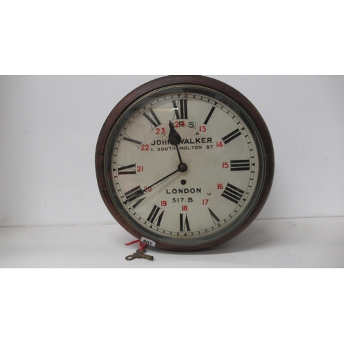 601 - A late 19th century Railway clock - The 12