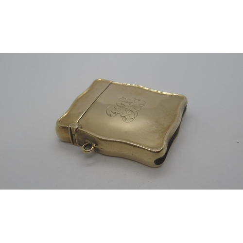 210 - A Victorian 9ct (hallmarked) gold vesta case - Birmingham 1863 - 4cm x 3.5cm - approx weight 18.8 gr... 