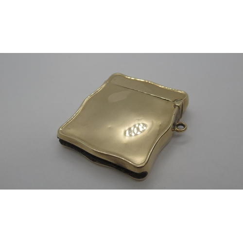 210 - A Victorian 9ct (hallmarked) gold vesta case - Birmingham 1863 - 4cm x 3.5cm - approx weight 18.8 gr... 