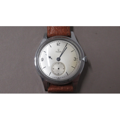 306 - TUDOR. stainless steel case 32mm. Seconds sub-dial. Requires attention.