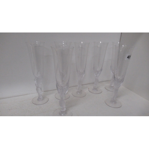 421 - Seven Igor Carl Faberge champagne flutes - all in good condition - with frosted stems