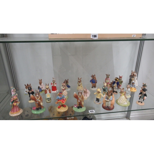 425 - 27 Royal Doulton Bunnykins figures