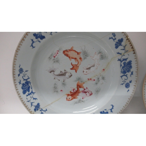 443 - Five 18th/19th century Chinese Famille Rose dishes with fish - each damaged/repaired - graduated siz... 