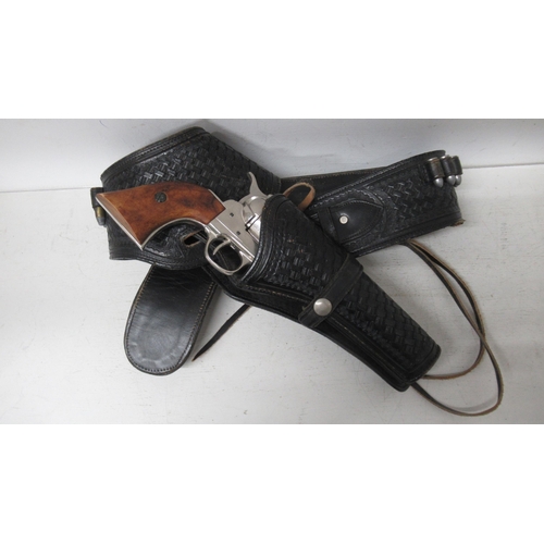 462 - A modern Western style holster rig with nickel plated non firing replica Colt SA .45 - well made lea... 