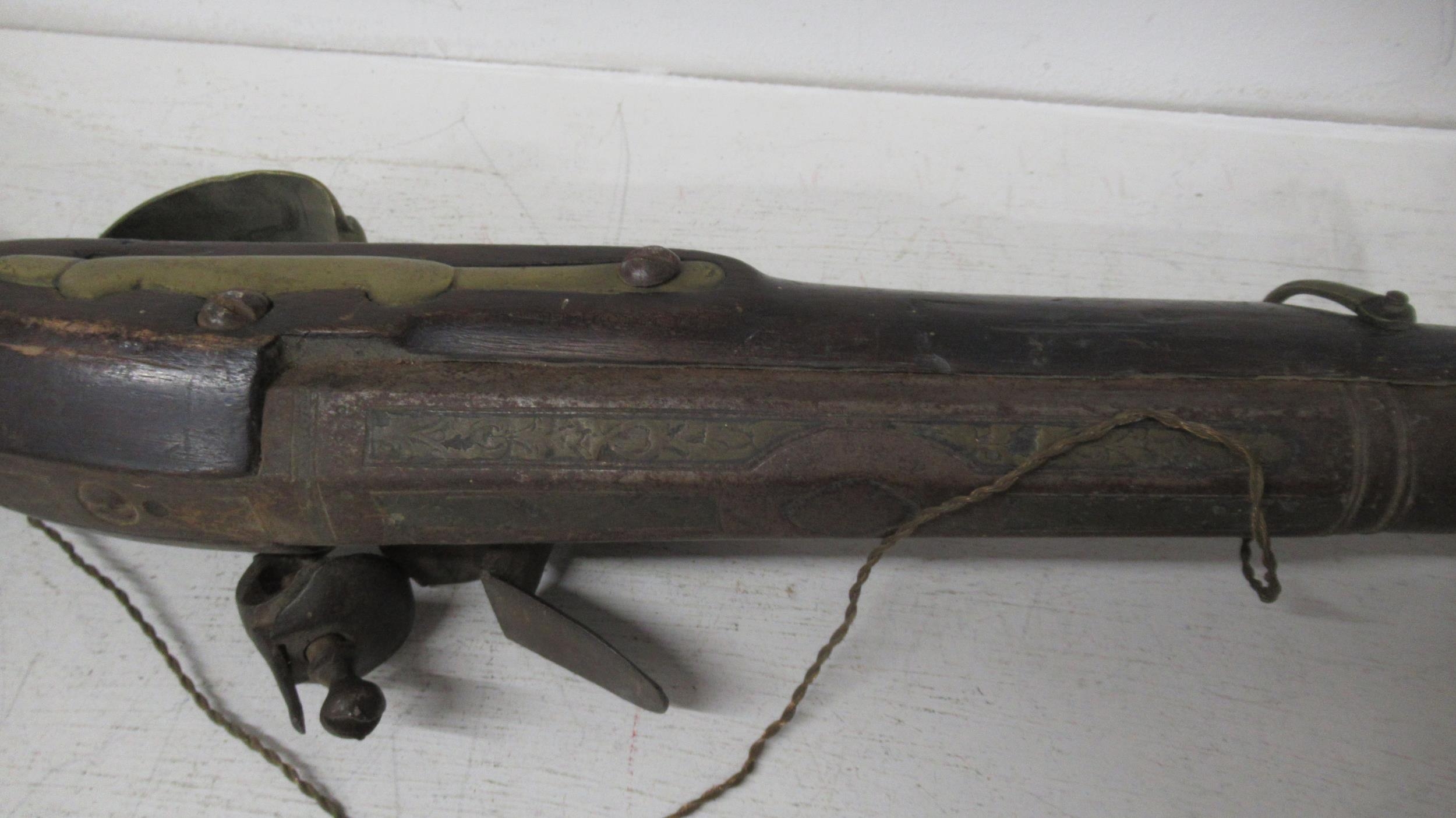 A steel barrel flintlock Blunderbuss, brass inlay to barrel (38cm) lock ...