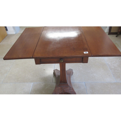 596 - A 19th century mahogany Pembrooke table