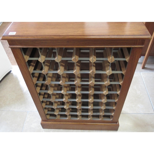 633 - A solid oak wine rack - made by a local craftsman to a high standard - Height 100cm x Width 72cm x D... 