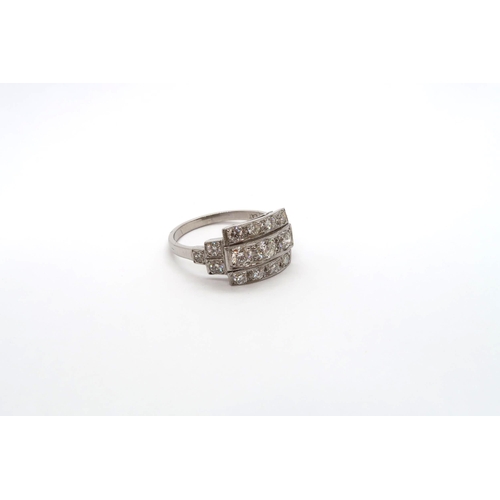 37 - An Art Deco style platinum three row diamond ring with diamond shoulders - diamond weight approx 1.5... 