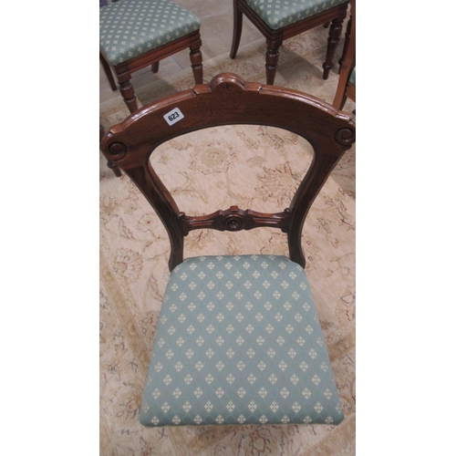 623 - A set of eight 19th century mahogany dining chairs, nicely upholstered in good condition