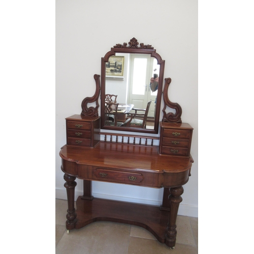 634 - A good quality Victorian mahogany Duchess dressing table - 120cm x Height 180cm - in good condition