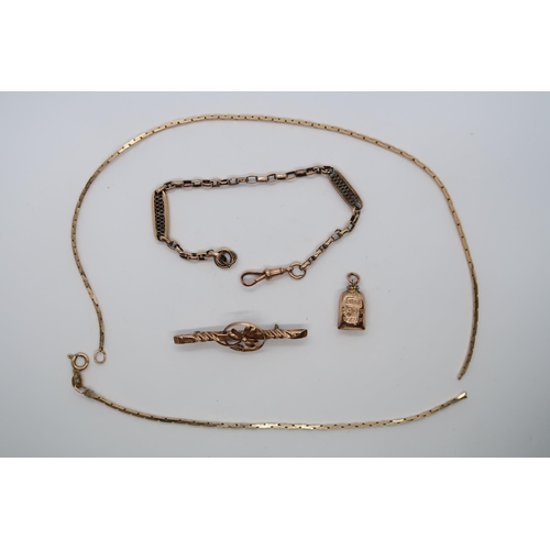 67 - A small quantity of 9ct gold including an 18cm bracelet, brooch, charm, and a broken chain, total ap... 