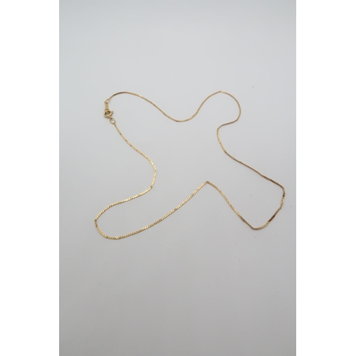 81 - A hallmarked 18ct yellow gold chain, 40cm, approx 1.4 grams