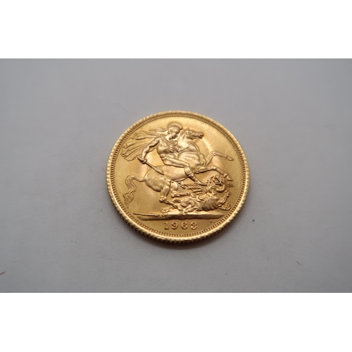 433 - A 1963 full gold sovereign, approx 7.98 grams