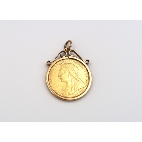 442 - A full gold sovereign, dated 1900, 7.98 grams, 22ct gold held within a 9ct gold pendant, total weigh... 