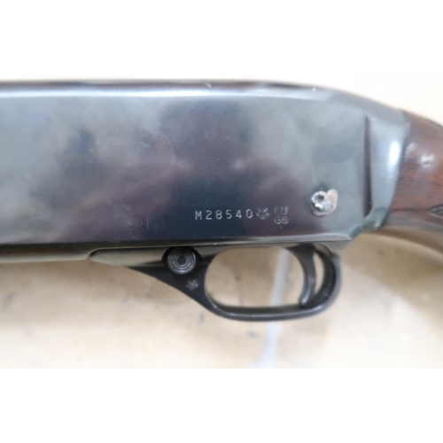 530 - A deactivated genuine Winchester Super X Model 1 full choke semi automatic 12 bore shotgun with matc... 