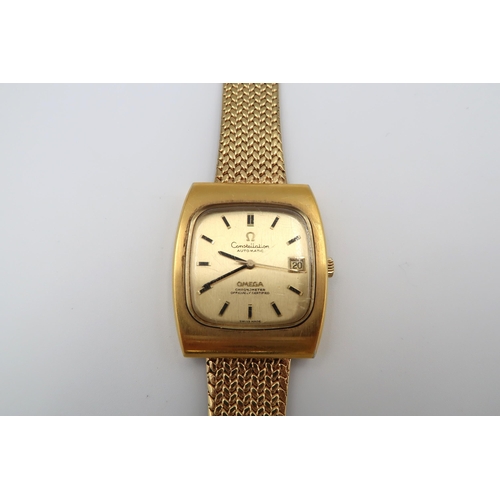 291 - An Omega Constellation Automatic wristwatch, gold plated with plated bracelet strap