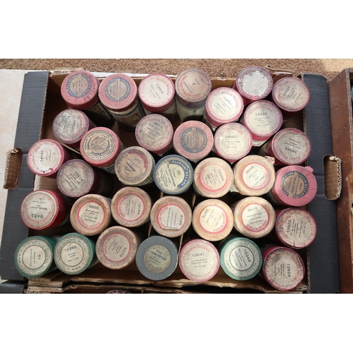 475 - A large quantity of Edison Gold moulded  cylinder recordings, some in original boxes.  approx. 173 i... 