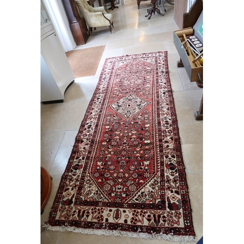 572 - A Hand Knotted Hamadan Persian Rug. 3.05m x 1.20