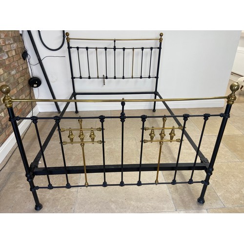 657 - A brass and iron double bed frame, late 19th/early 20th Century 5 ft wide