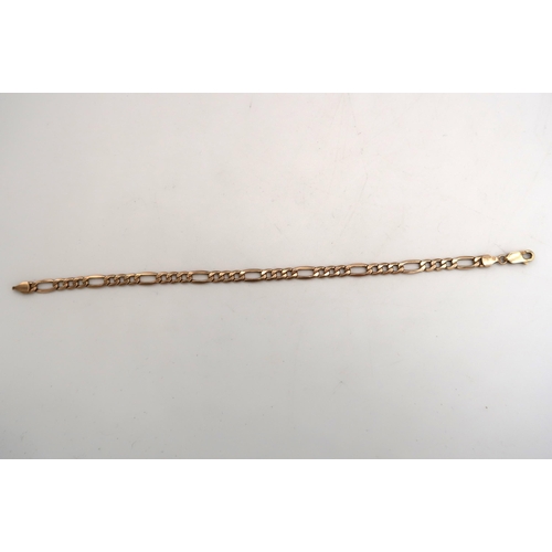 114 - A 9ct hallmarked yellow gold bracelet, approx 3.1 grams 21cm long.