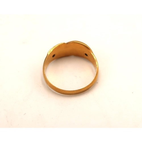 118 - An 18ct hallmarked yellow gold three stone ring, size N, approx 2.4 grams - missing one stone