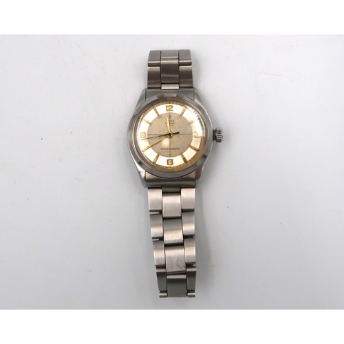 279 - A Tudor Oyster Royal gents wristwatch, running in saleroom, case diameter 3.1cm, arabic numerals at ... 