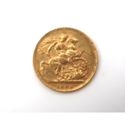 367 - A 1893 Full Sovereign, 7.98grams 22ct gold.