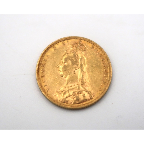 382 - A 1890 Full Sovereign, 7.98grams 22ct gold.