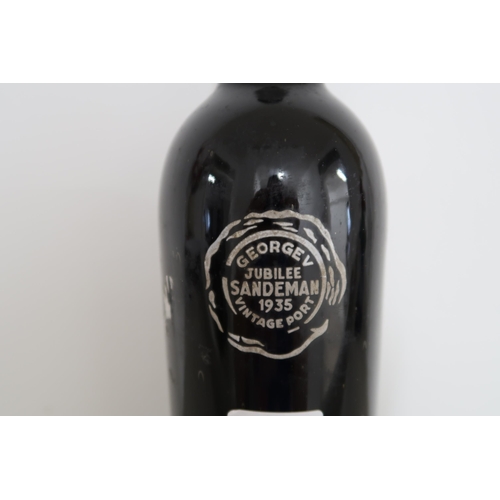 458 - A bottle of George VI Jubilee Sandeman Port 1935, bottled 1937