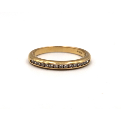 200 - An 18ct yellow gold half eternity ring, size J/K, approx 2.5 grams