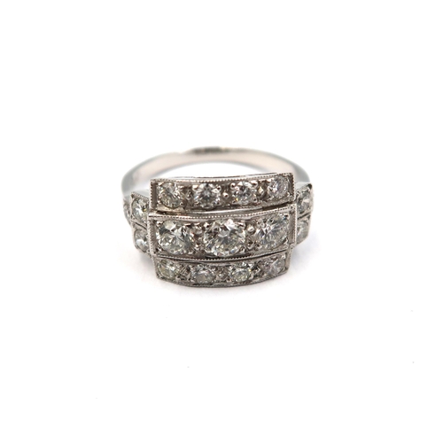 119 - A good quality platinum Art Deco style diamond ring - diamond weight approx 1.5ct - head size approx... 