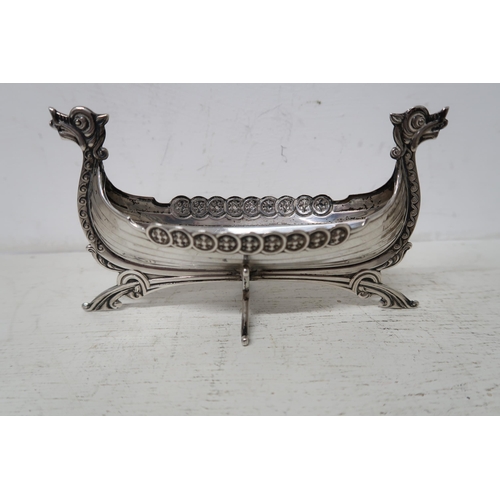 358 - A Norwegian silver salt server/cellar - Brodrene Lohne 830 SL - approx weight 2.4 troy oz