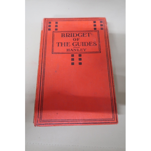 439 - Cuthbert Candlewick First edition 1948, Stories for children by Pixie Gann, Some foxing apparent. Ei... 