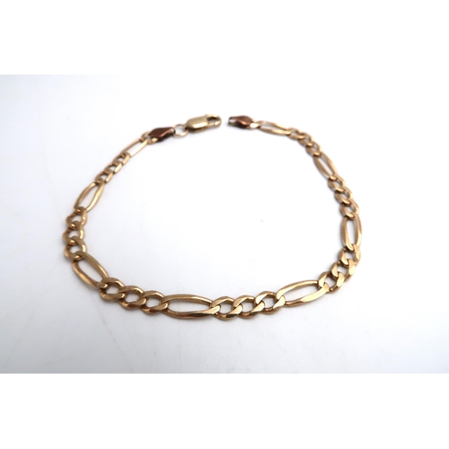 45 - A 9ct yellow gold figaro link bracelet - approx weight 7.3 grams - Length 22cm - clean and bright co... 