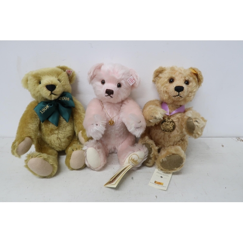 552 - Three Steiff Bears. The 2003 bear for Danbury mint, The Growler Bear and England's Rose, all in as n... 